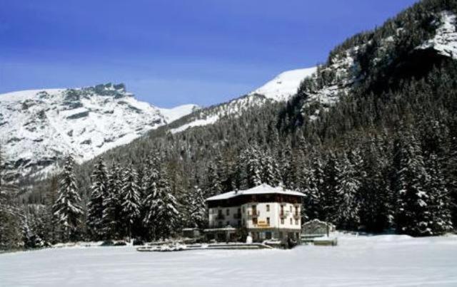Hotel Le Campagnol Champoluc Kültér fotó