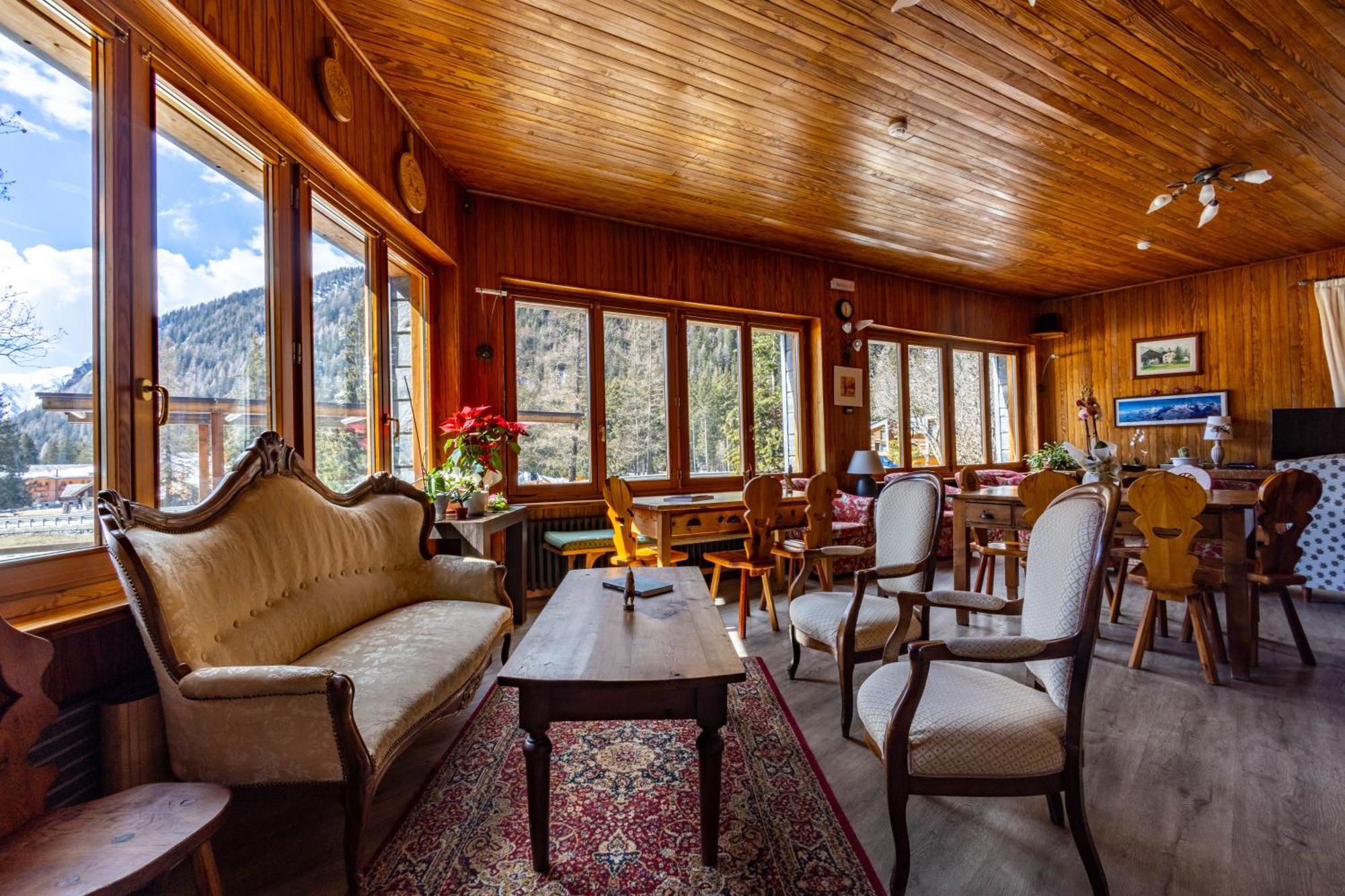 Hotel Le Campagnol Champoluc Kültér fotó