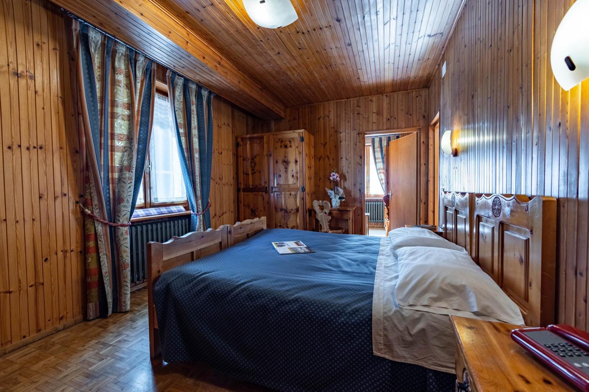 Hotel Le Campagnol Champoluc Kültér fotó