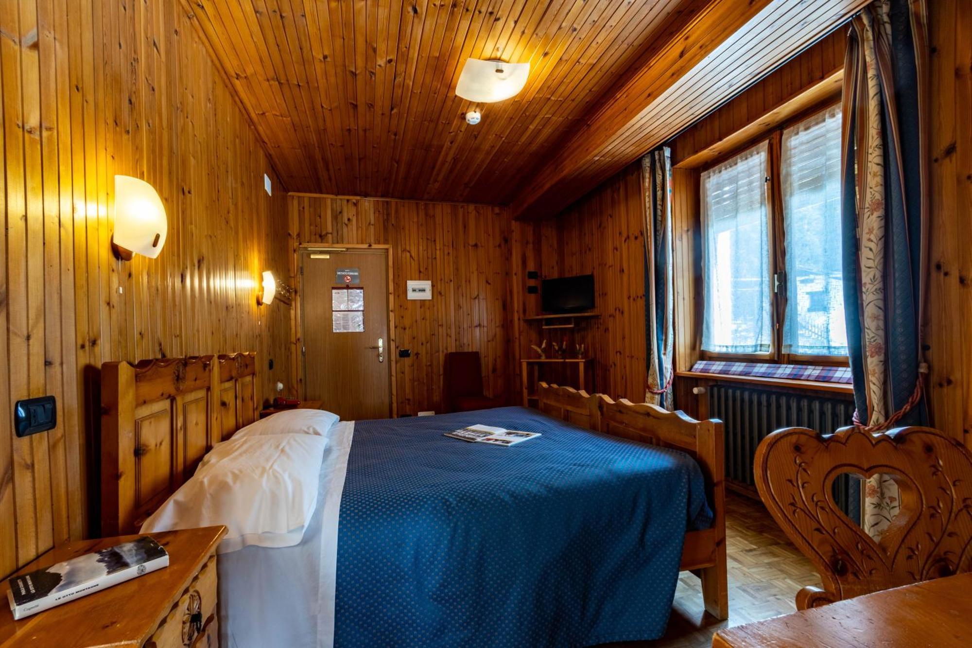 Hotel Le Campagnol Champoluc Kültér fotó
