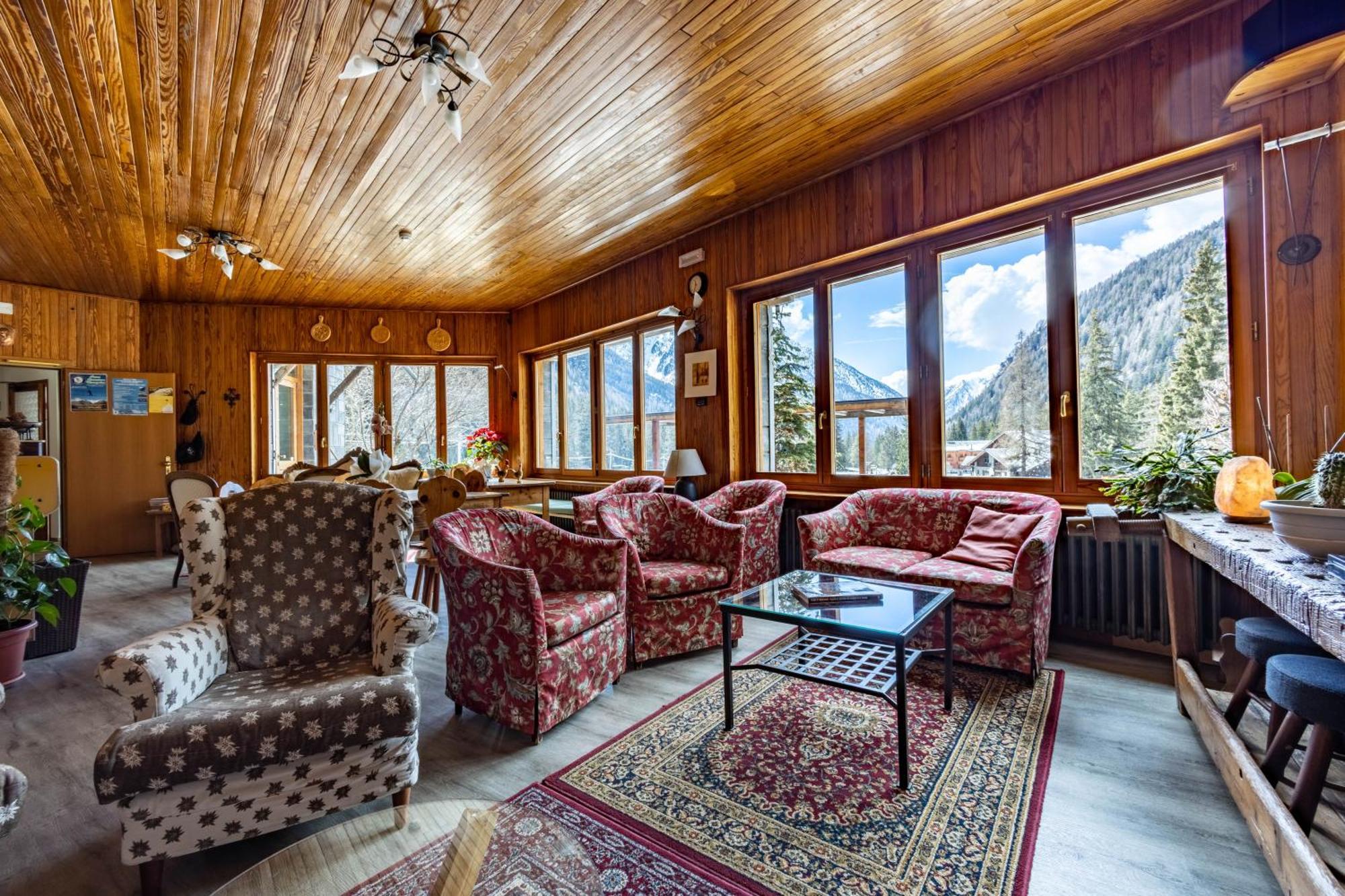 Hotel Le Campagnol Champoluc Kültér fotó